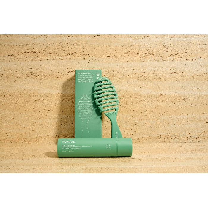 Davroe Curlicue Brush Oval